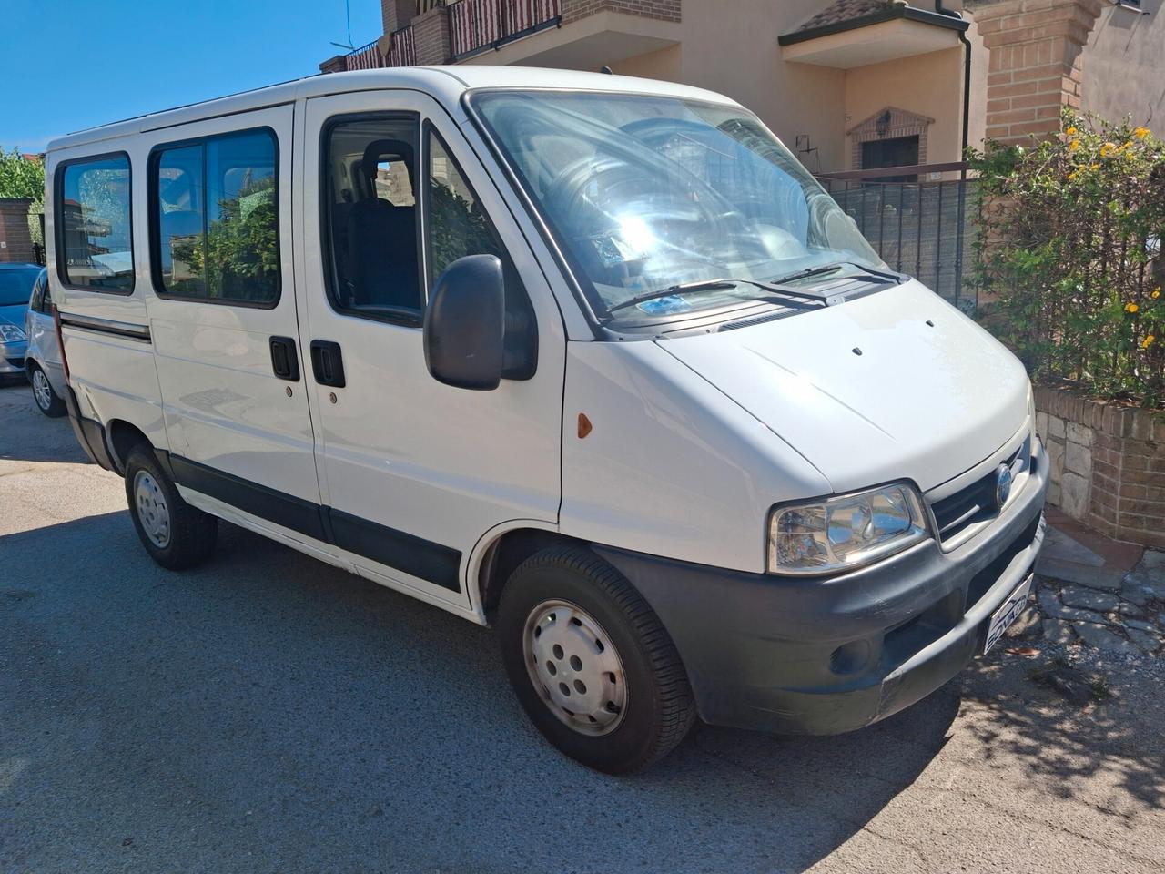 Fiat Ducato 11 2.0 JTD PC Panorama 9 posti