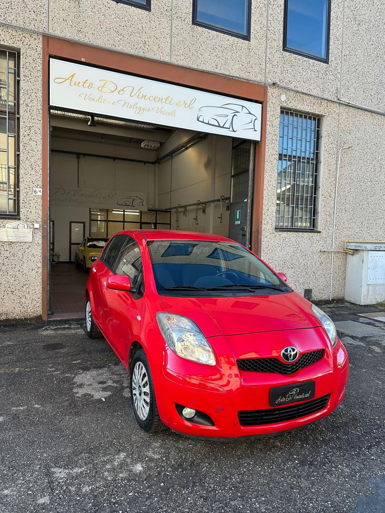 Toyota Yaris 1.3 5 porte Sol