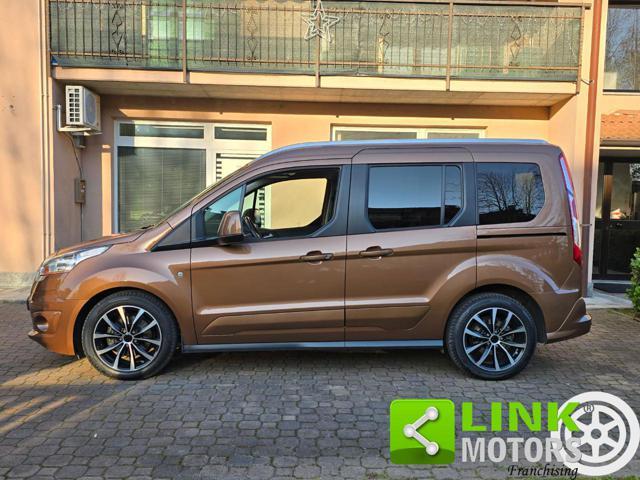 FORD Tourneo Connect 1.6 TDCi 115 CV Titanium GancioTraino