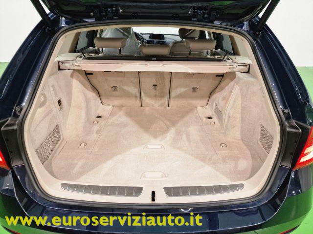 BMW 320 i Touring Modern