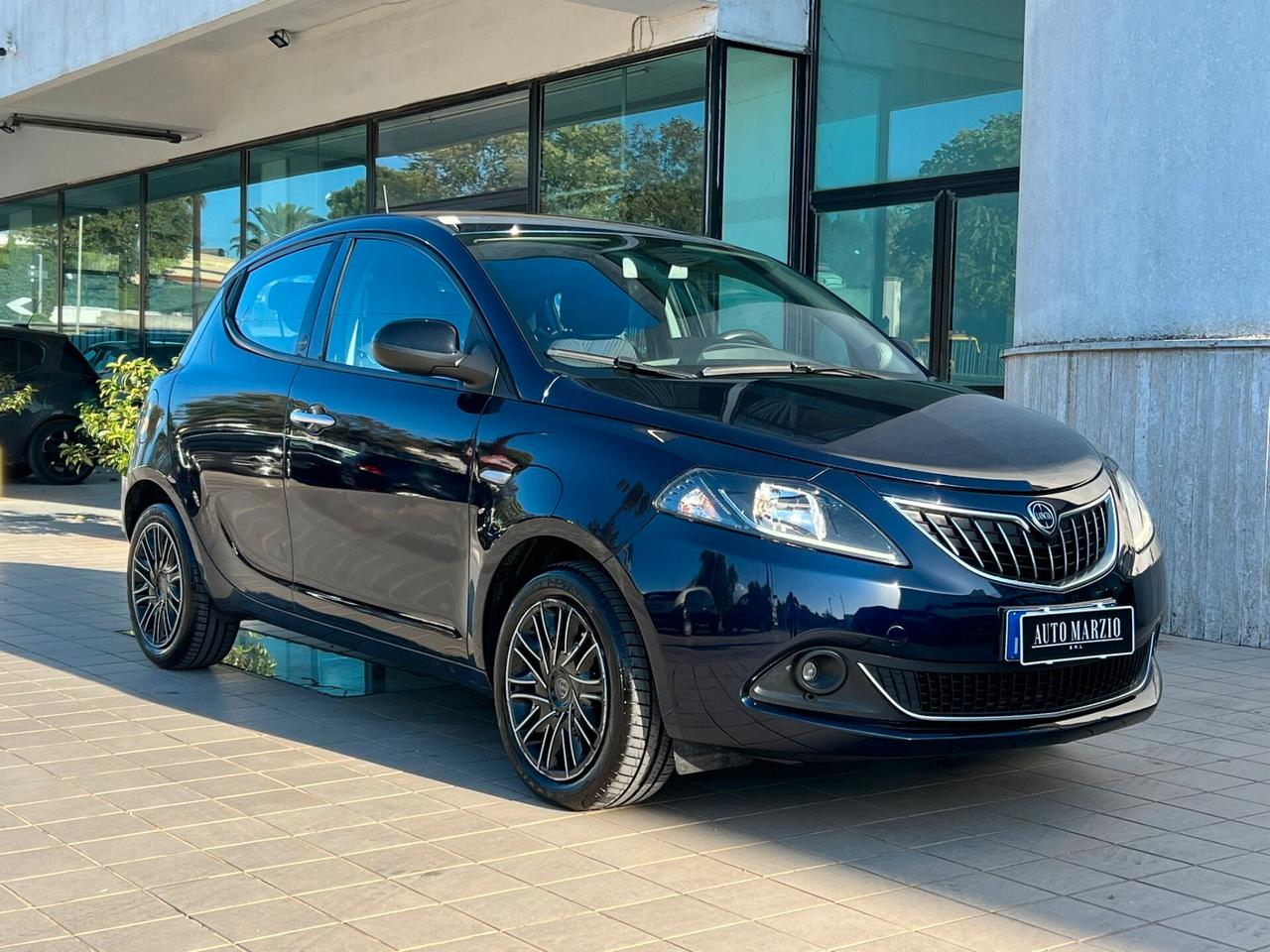 Lancia Ypsilon 1.0 FireFly 5 porte S&S Hybrid Ecochic Gold