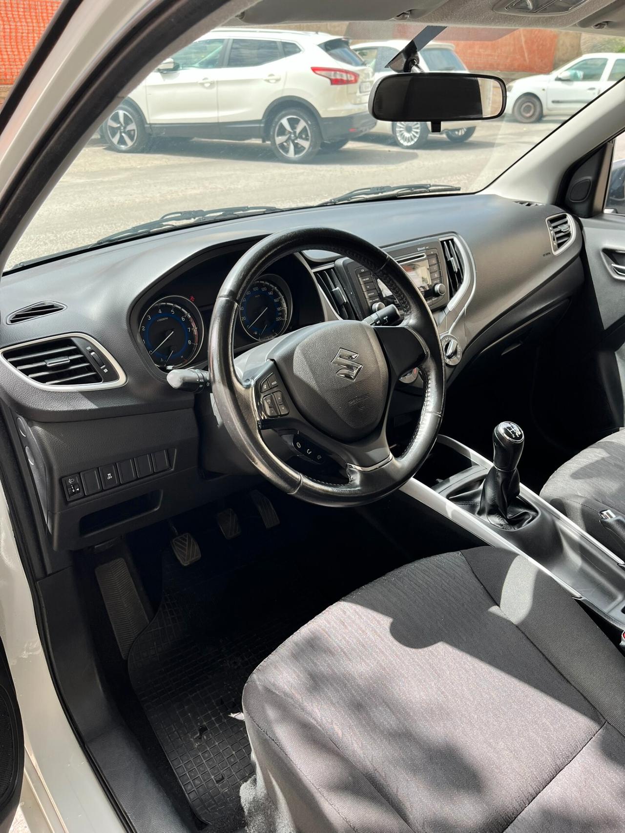 Suzuki Baleno 1.2 VVT Dualjet B-Top