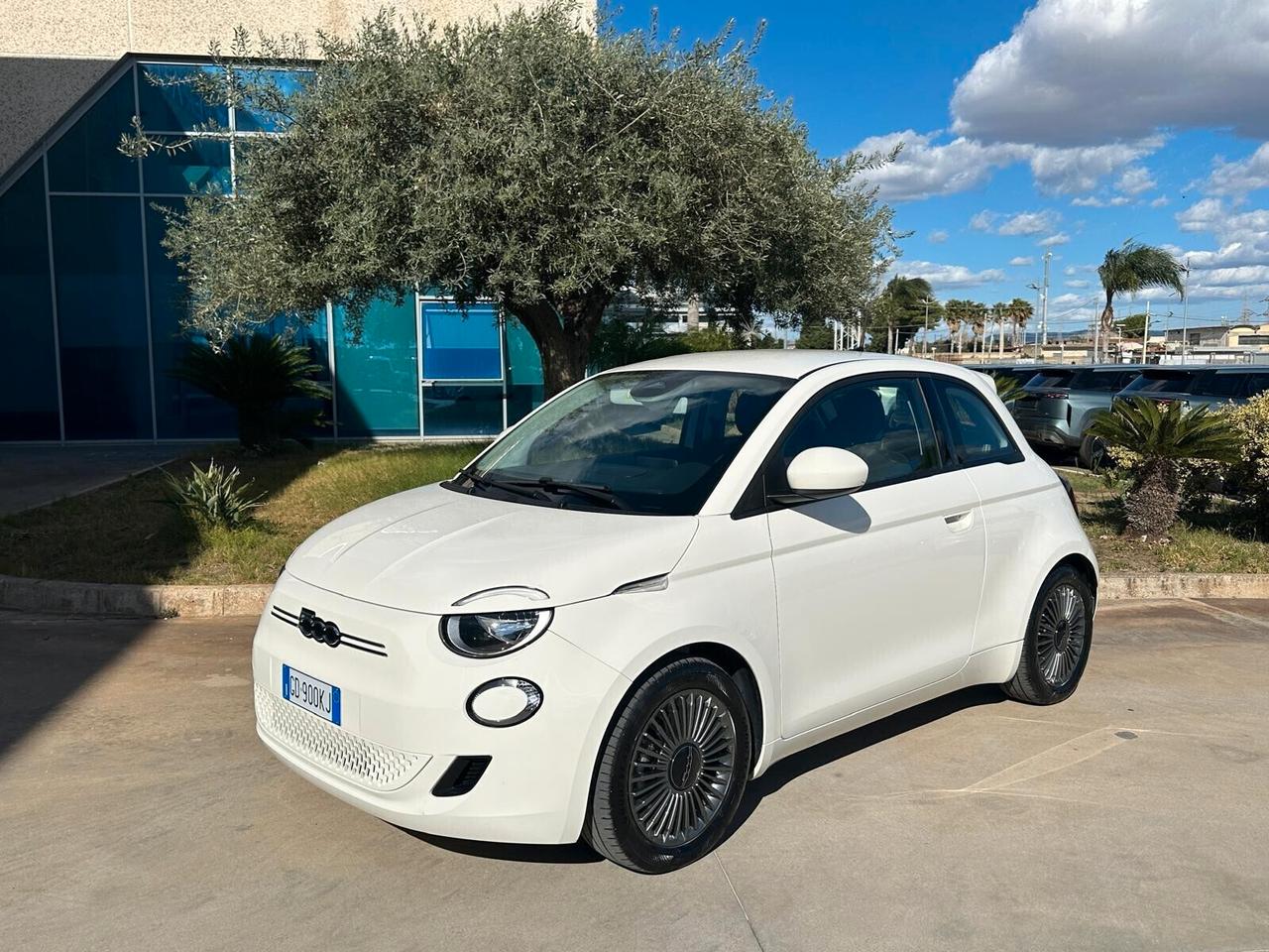 Fiat 500e La Prima Full Electric