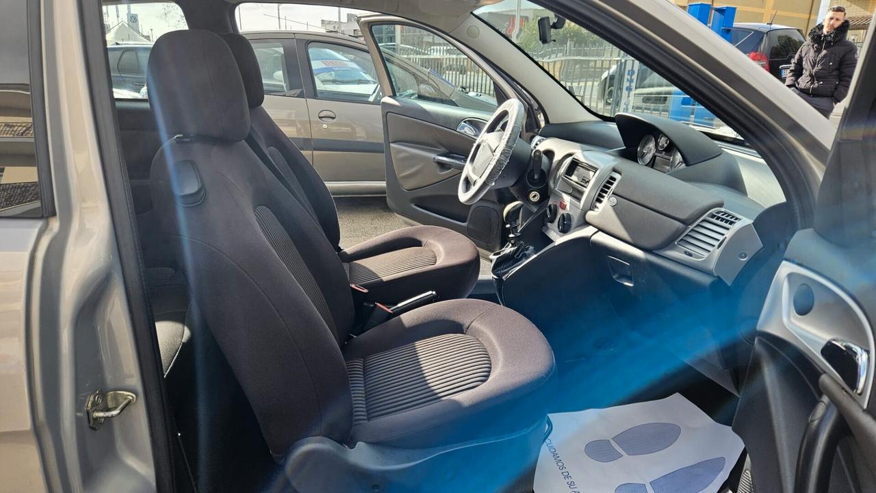 Lancia Ypsilon 1.2 Argento