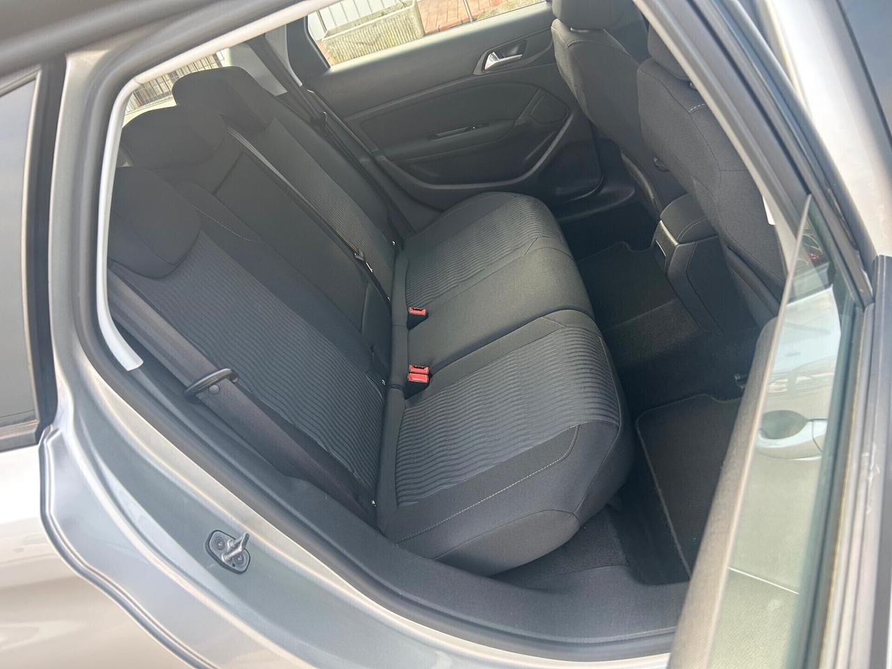 Peugeot 308 BlueHDi 120 S&S SW Business