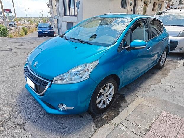 PEUGEOT 208 1.2 Benzina 5 porte *87.000 Km*