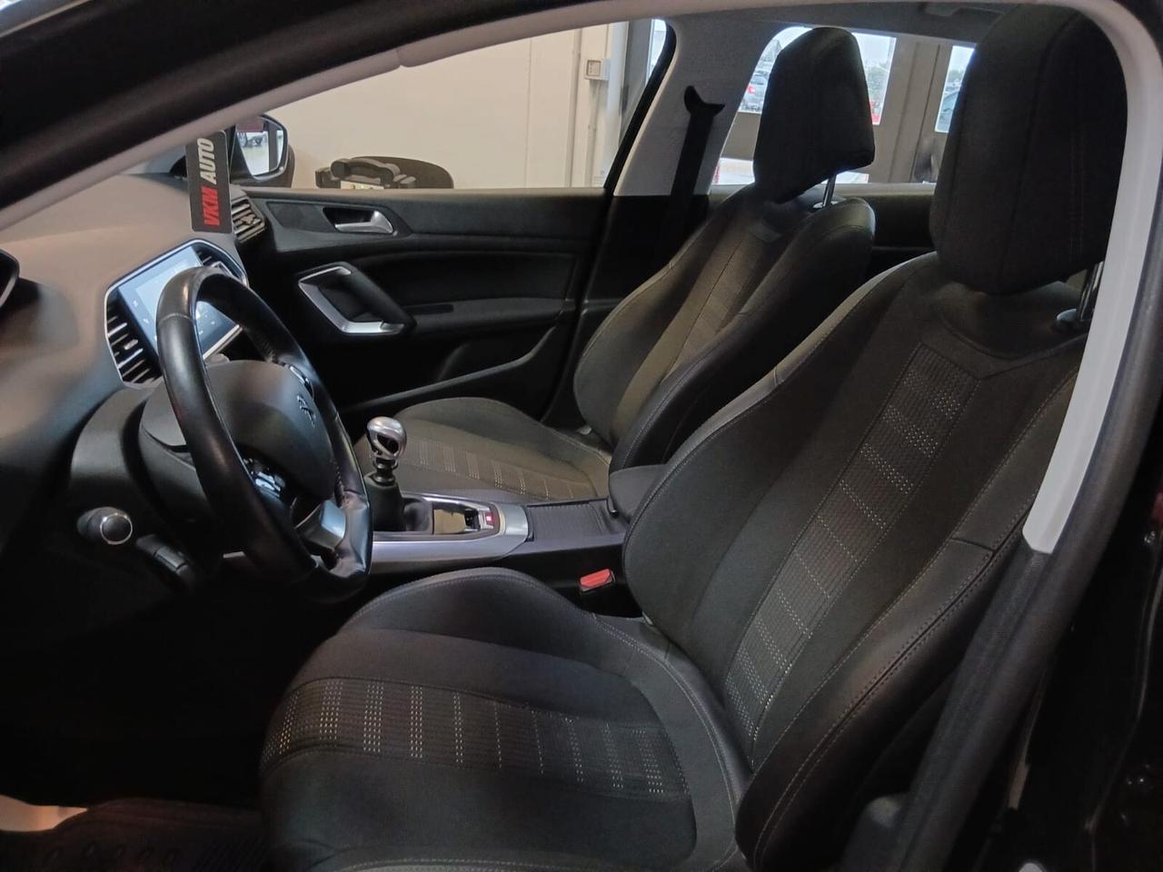 Peugeot 308 - 1.5 BlueHDi 130CV UNICO PROPRIETARIO