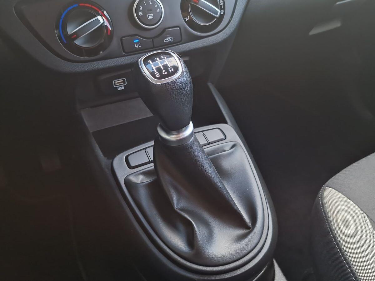 HYUNDAI I10 1.0 CONNECTLINE