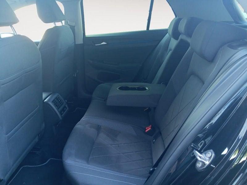 Volkswagen Golf 1.5 eTSI 150 CV EVO DSG Style