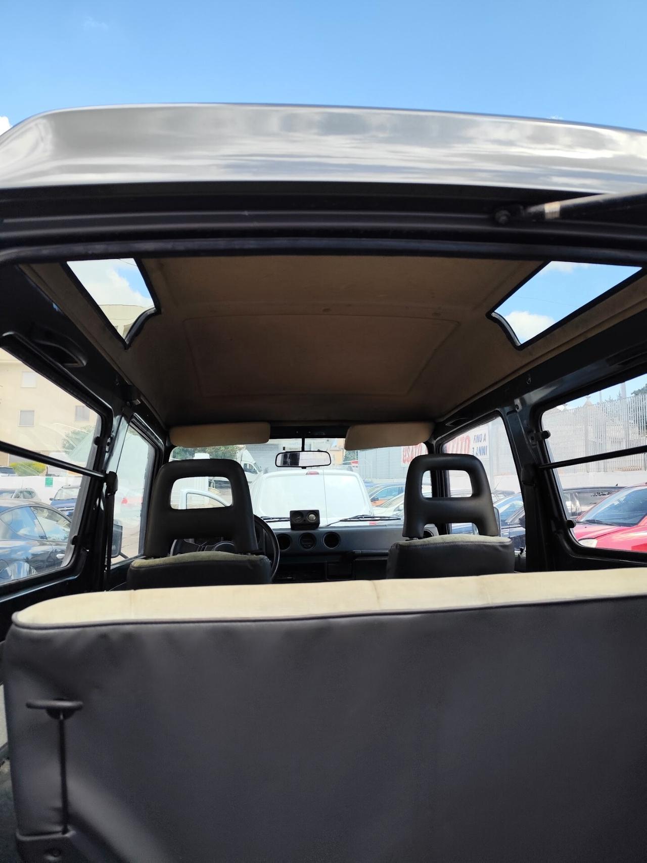 Suzuki SJ 413 SJ413 Berlina TA De Luxe