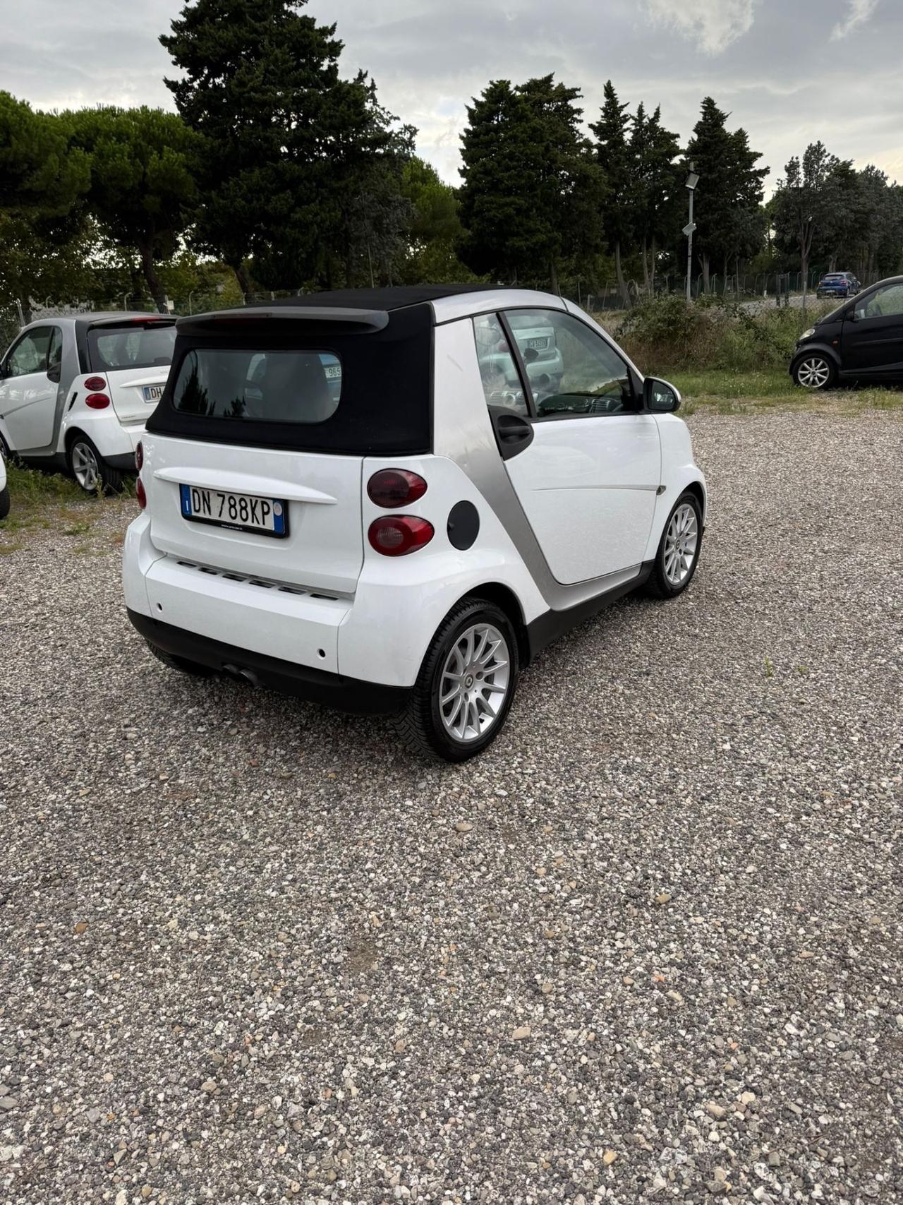Smart ForTwo 800 33 kW cabrio passion cdi