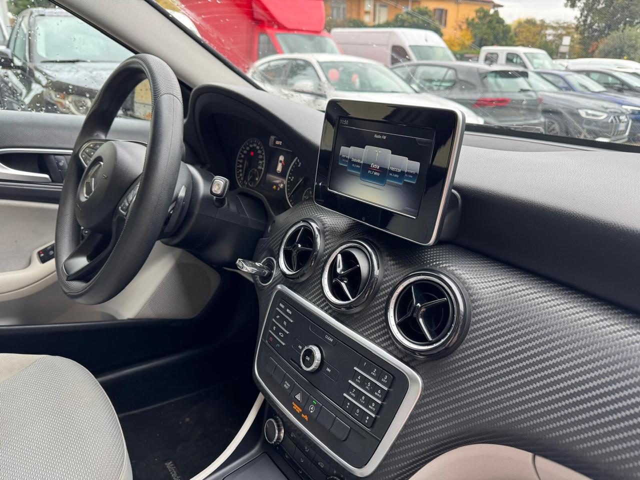 Mercedes-benz GLA 180 d Executive