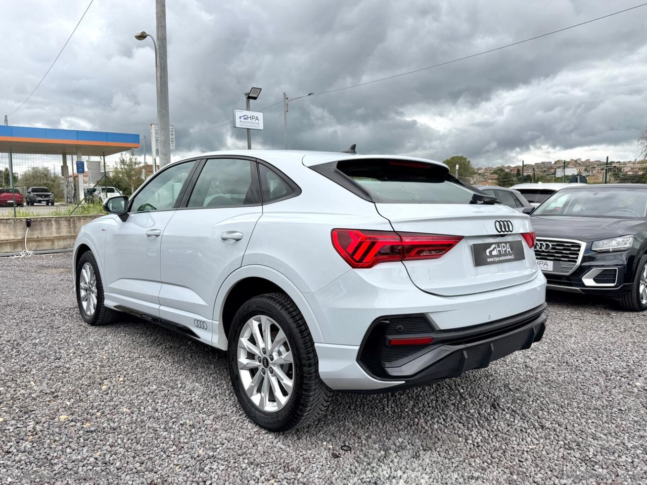 AUDI Q3 SPORTBACK 2.0TDI S-LINE LED RETROCAMERA 360 SONOS