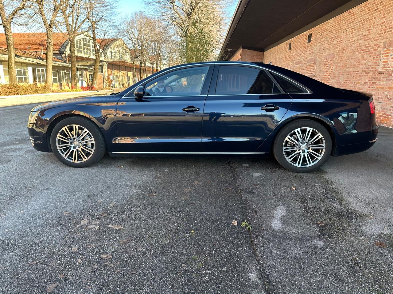 Audi A8 3.0 TDI 250 CV quattro tiptronic