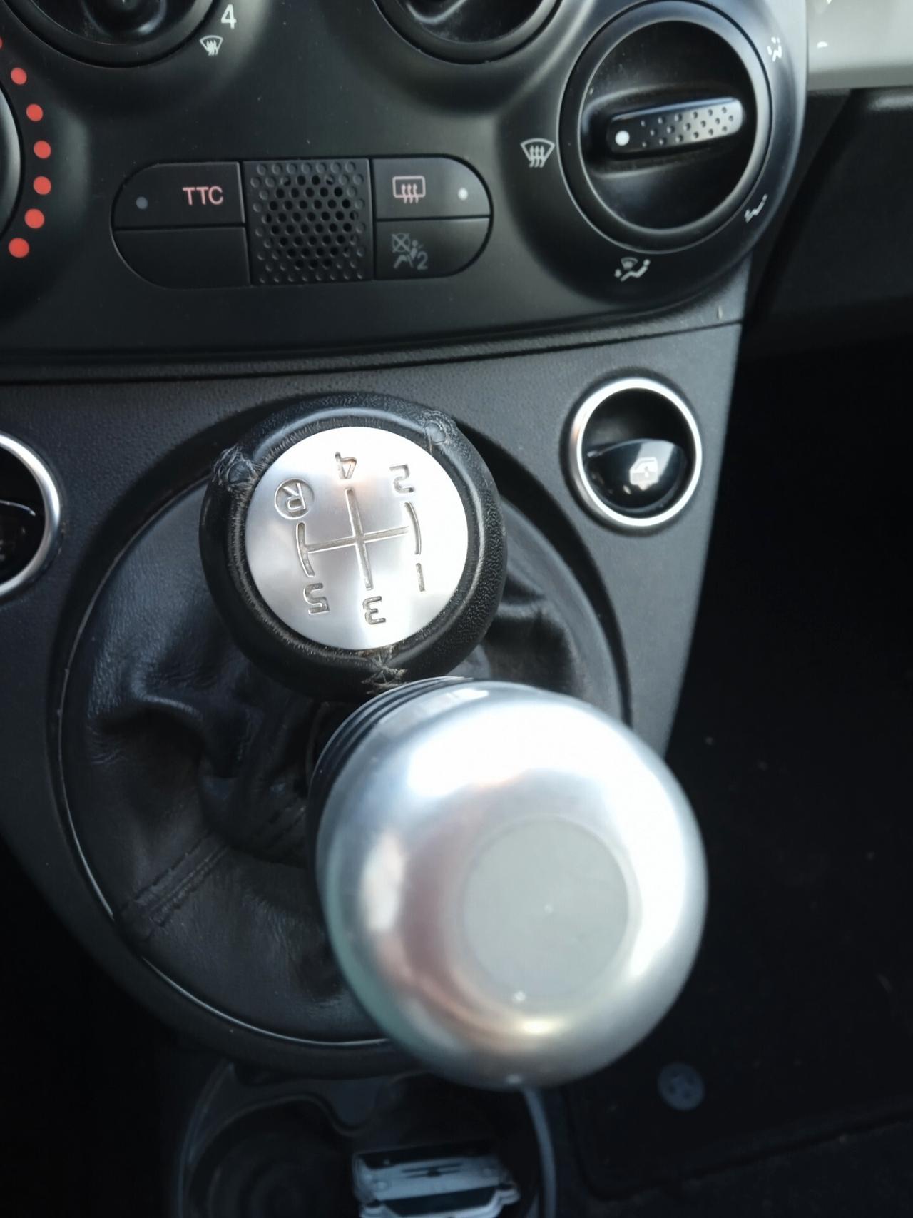 Abarth 595 17" GRIGIO CAMPOVOLO SENS PARK GOMME INVERNALI SEMI NUOVE VETRI SCURI