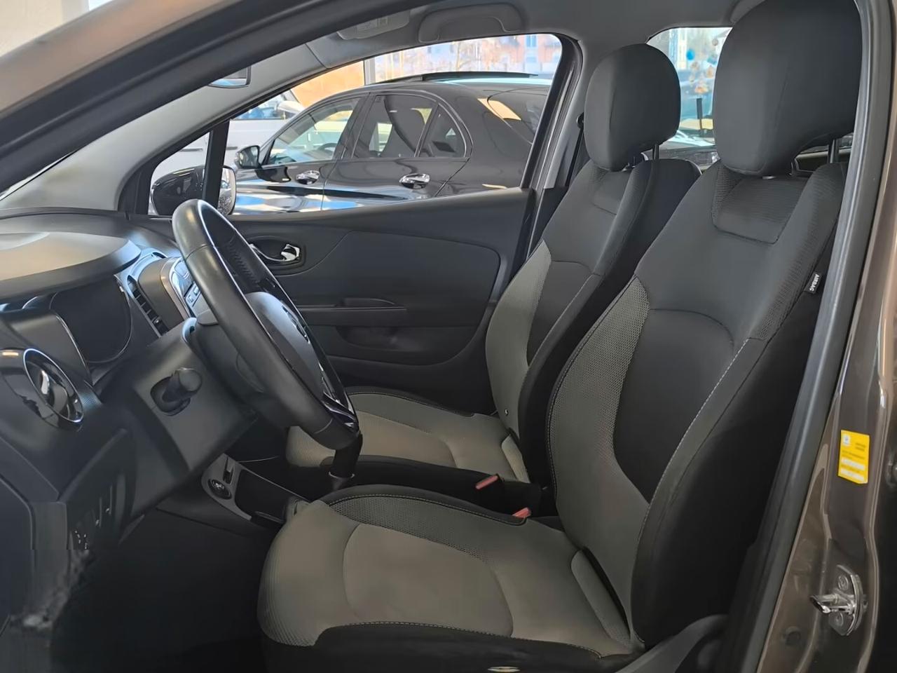 Renault Captur TCe 12V 90 CV