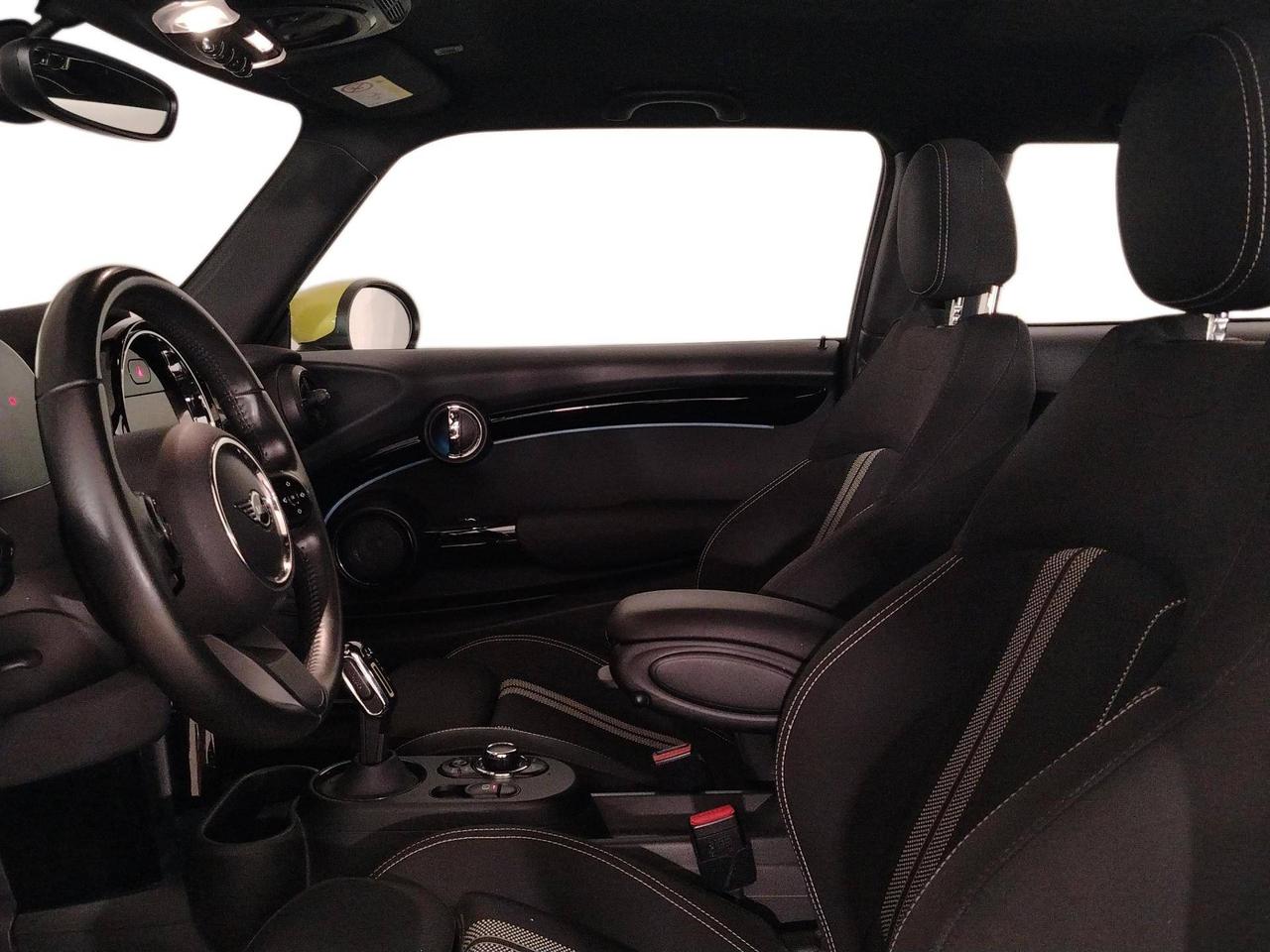 MINI Mini Cooper SE Classic