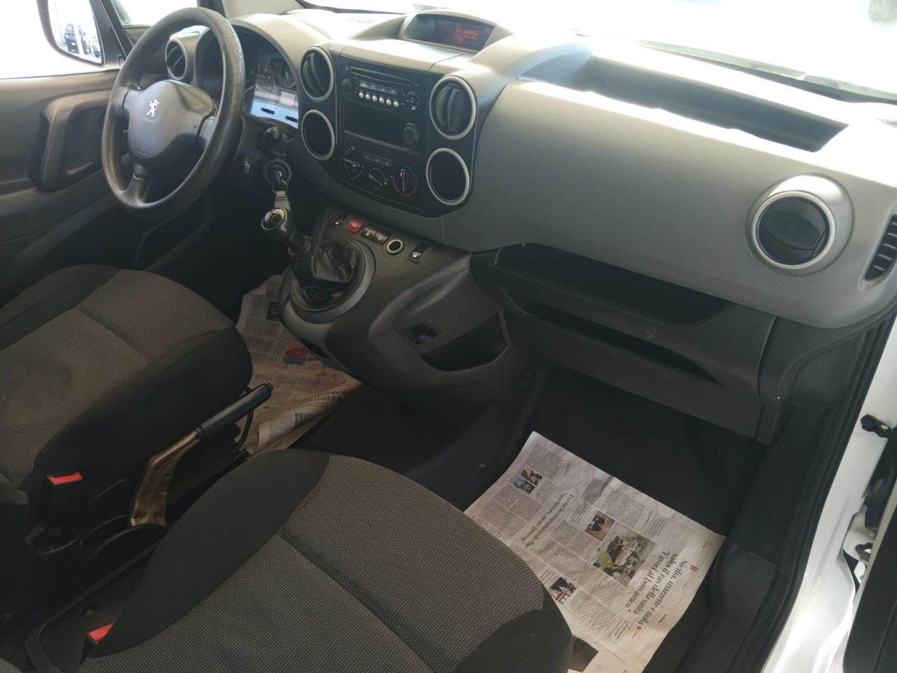 PARTNER 1.6 C.V 100 DISEL CON 5 POSTI AUTOCAR PERFETTO QUAL PROVA