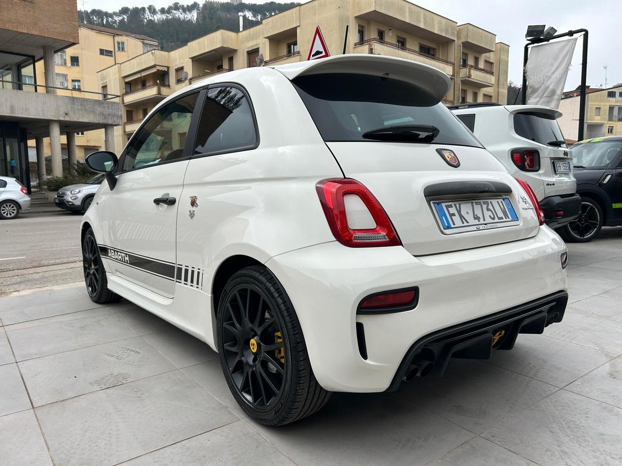 Abarth 595 1.4 Turbo T-Jet 180 CV Competizione