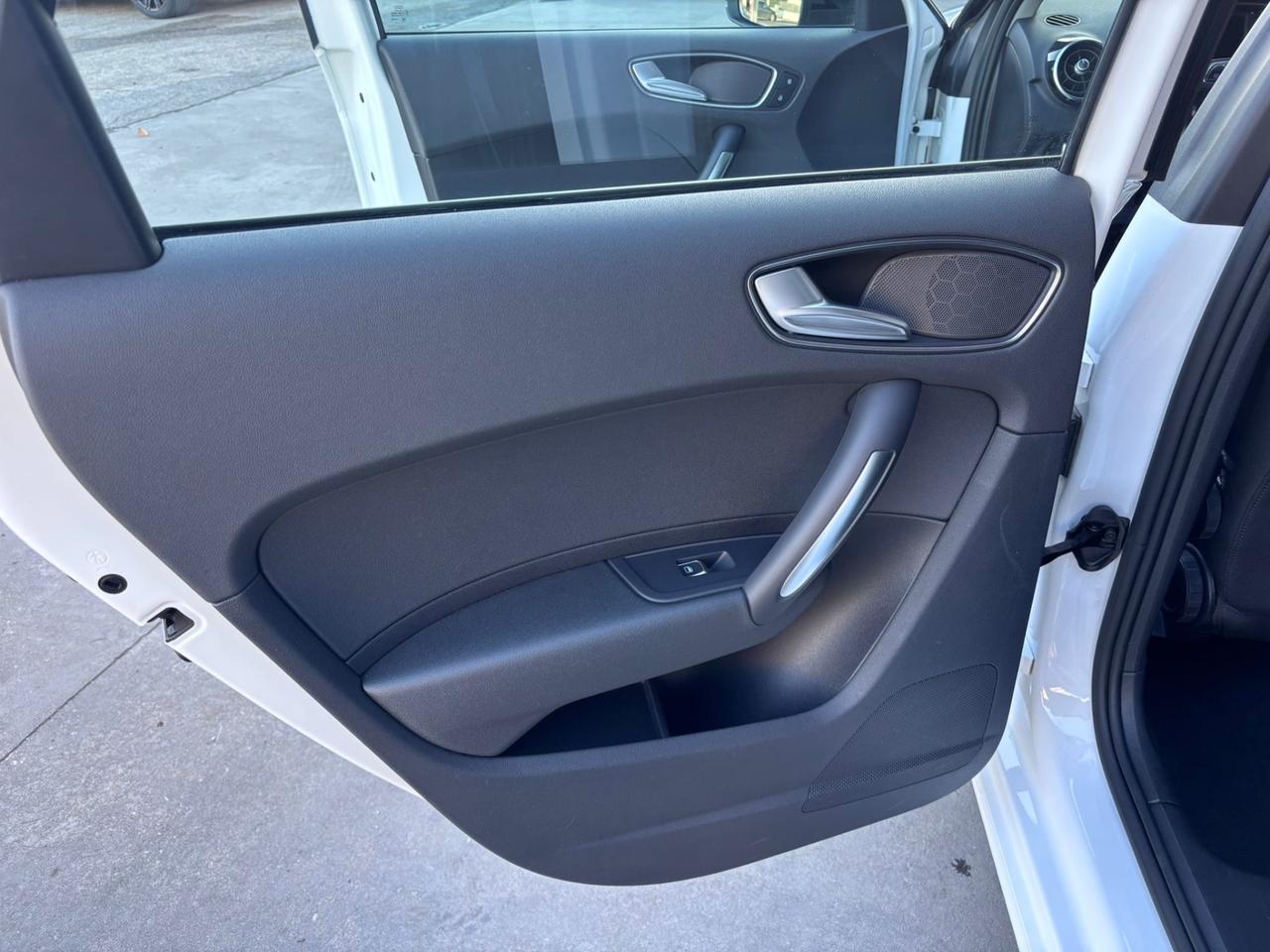 Audi A1 1.0 TFSI ultra Sport