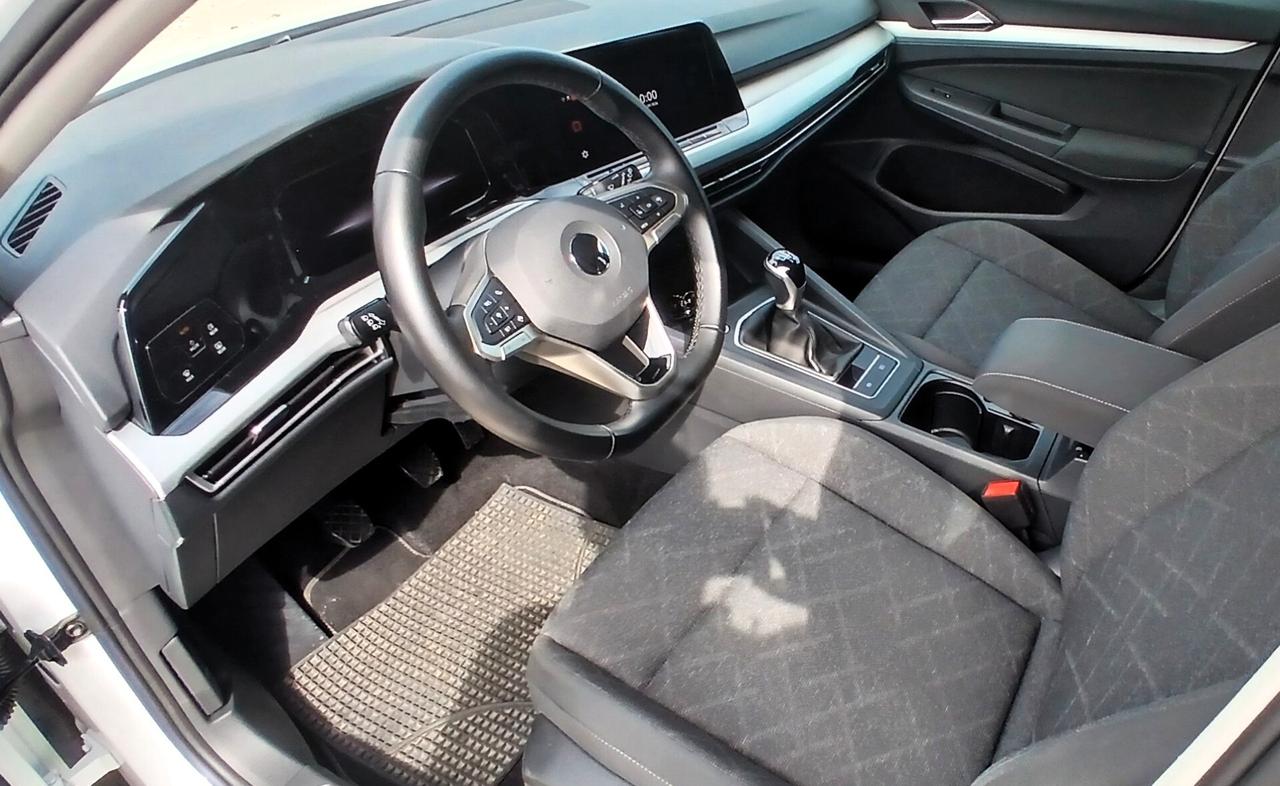 Volkswagen Golf 2.0 TDI SCR Style