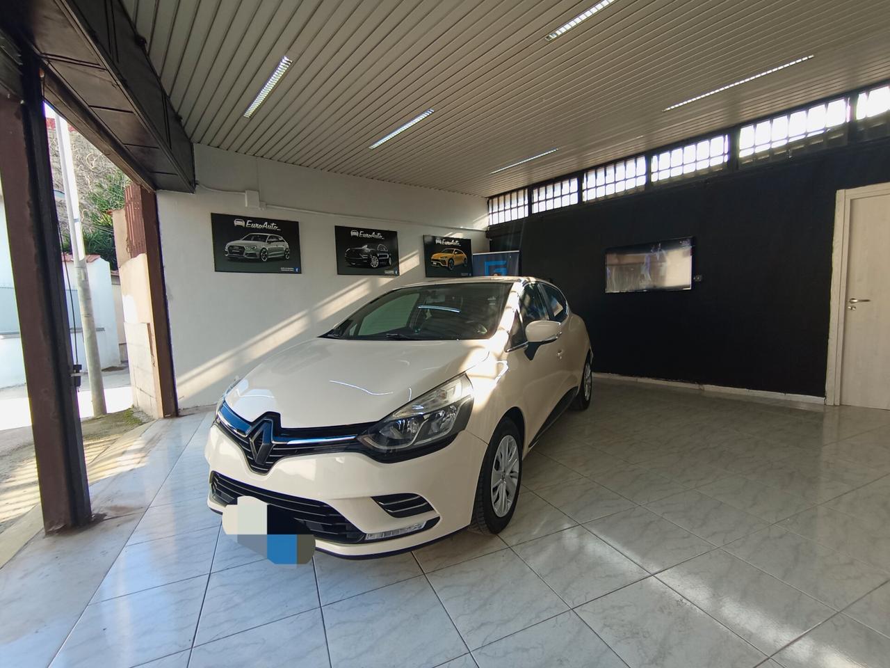 Renault Clio 1.2 benzina 2018 CON GARANZIA