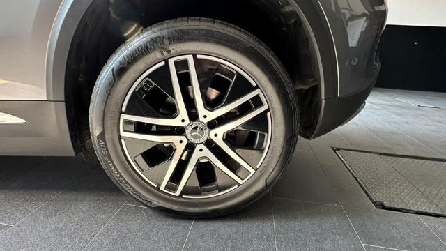 MERCEDES-BENZ GLA 200 d Automatic Sport