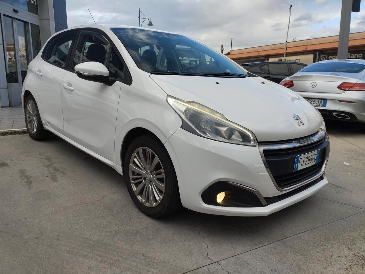 Peugeot 208 BlueHDi 75 S&S 5 porte Active