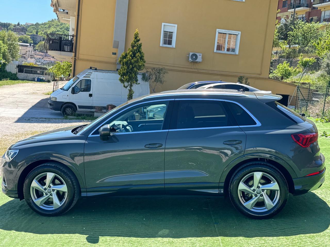Audi Q3 35 TDI S tronic Advanced (Retrocamera)