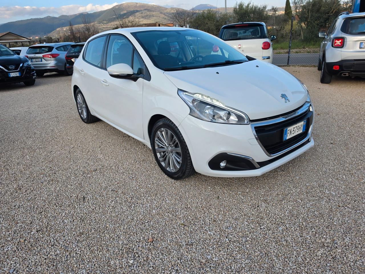 Peugeot 208 PureTech 82 5p. GPL Active