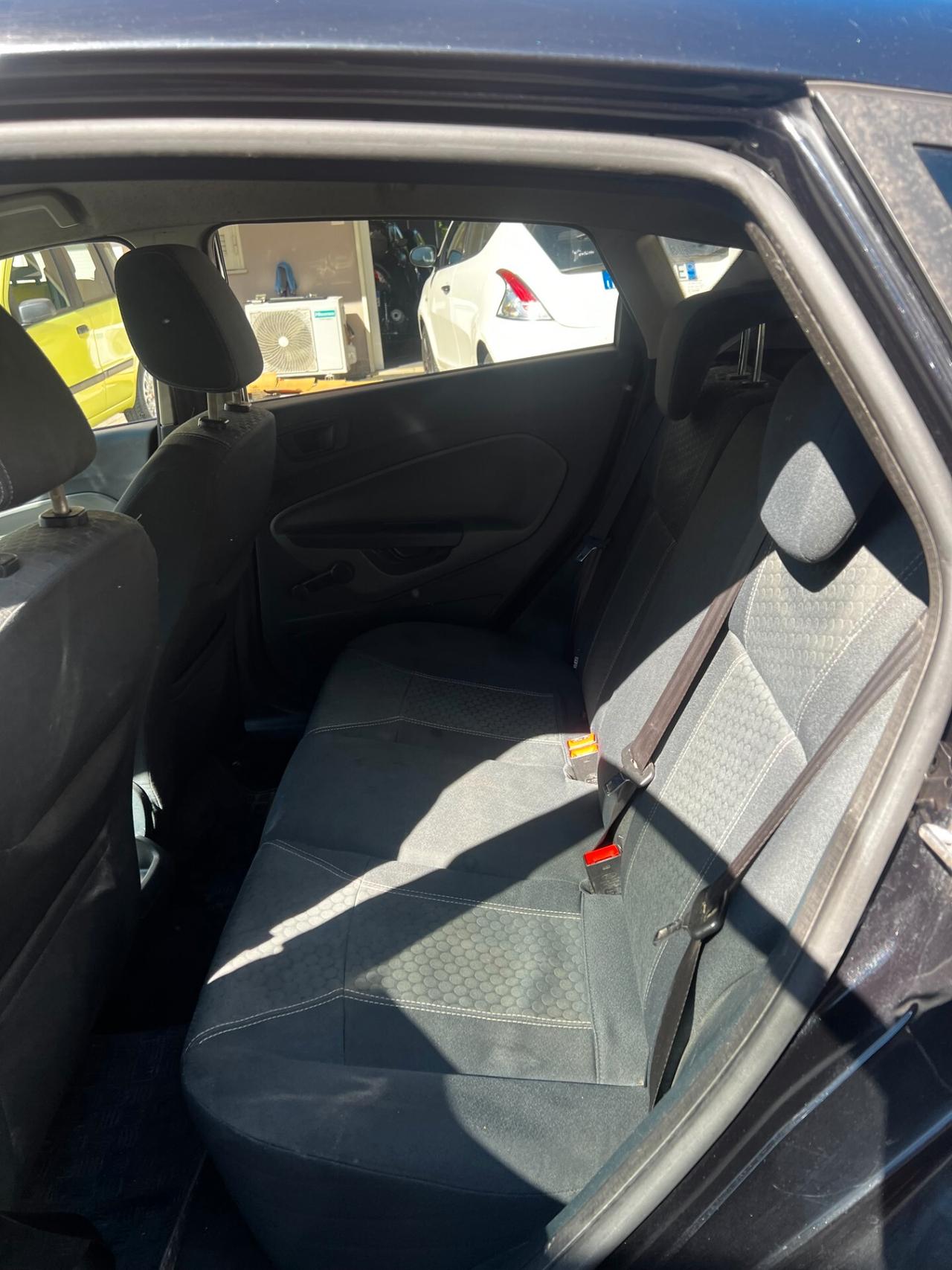 Ford Fiesta 1.4 5 porte Bz.- GPL Titanium neopatentati