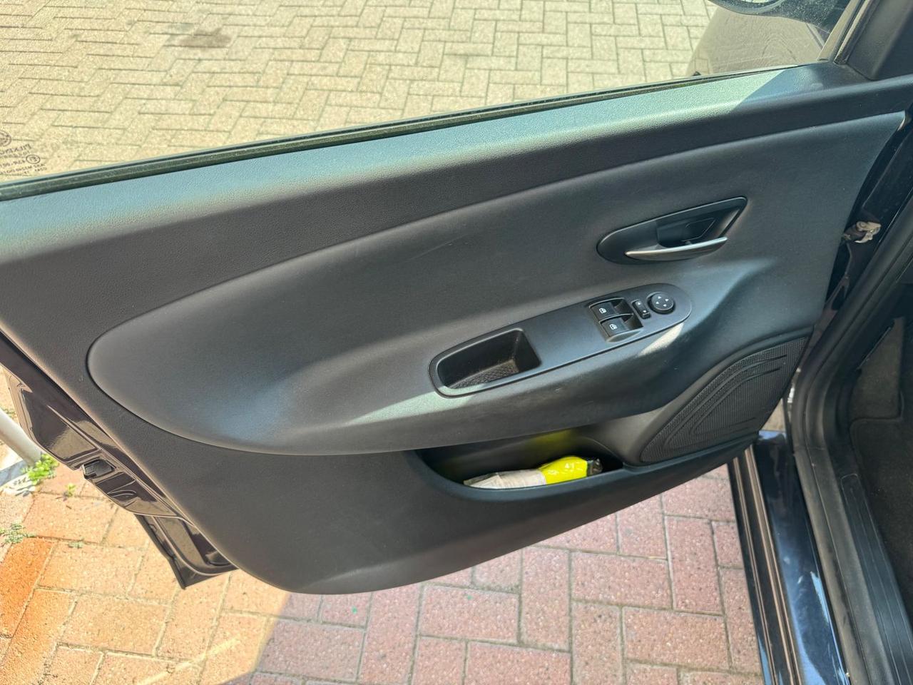 Lancia Ypsilon Gold 1.2 LPG #11723