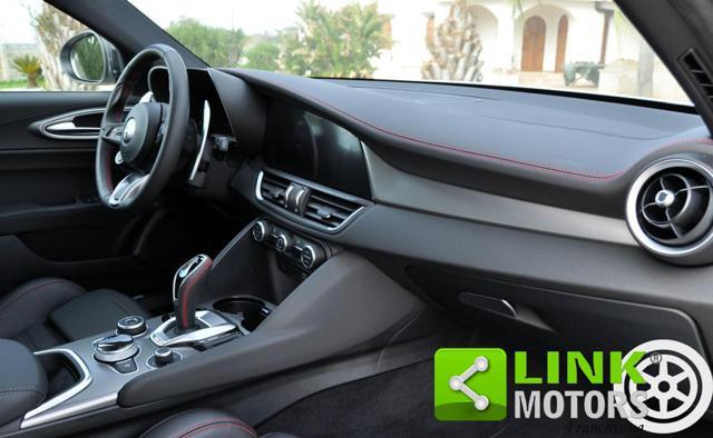 ALFA ROMEO Giulia 2.2 Turbodiesel 210 CV AT8 AWD Q4 Competizione