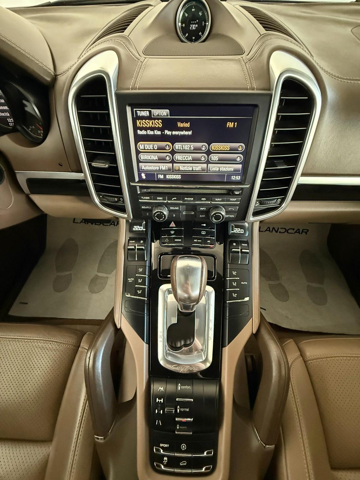 Porsche Cayenne 3.0 V6 Diesel 245CV