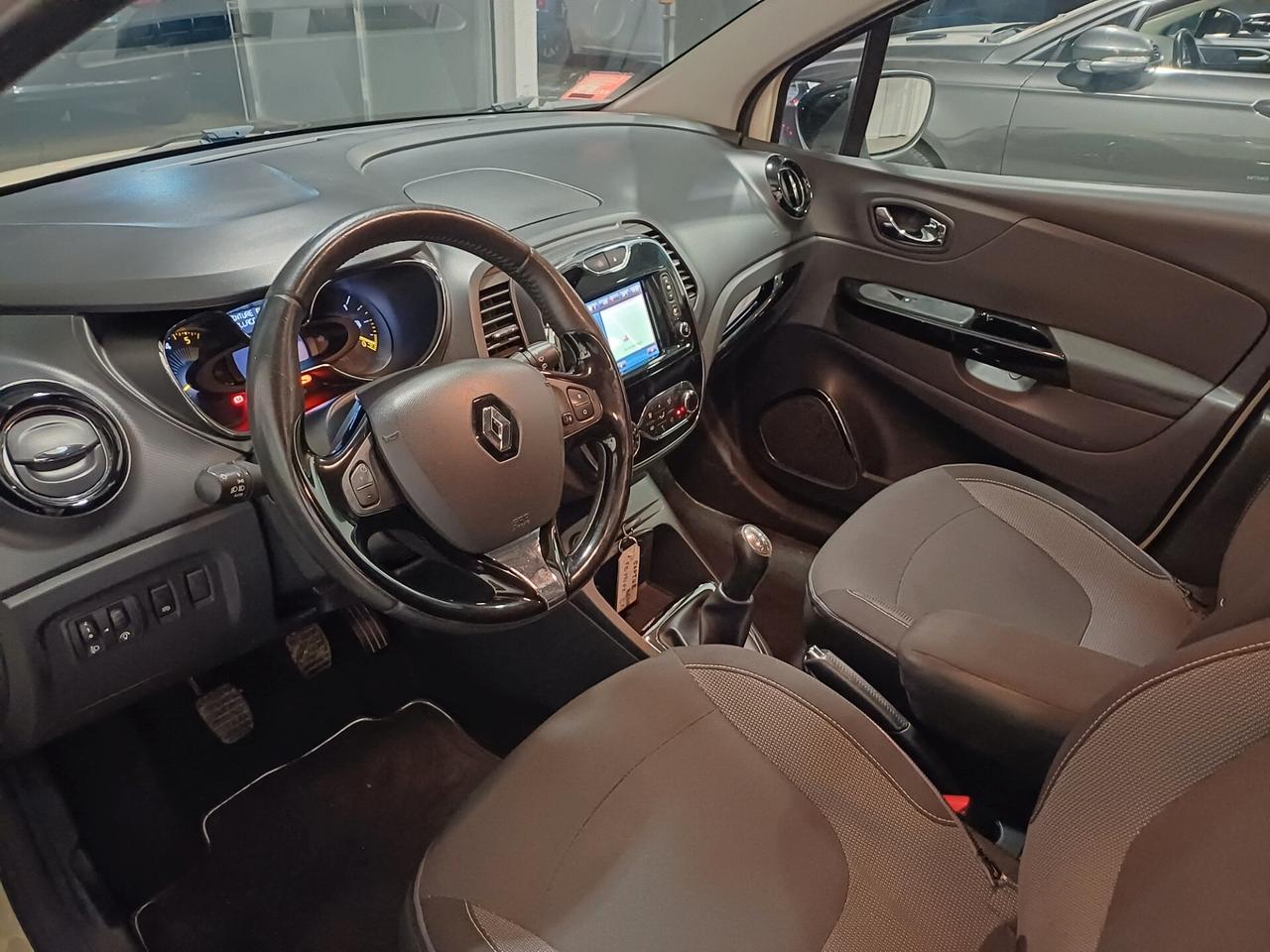 Renault Captur dCi 8V 90 CV R-Link