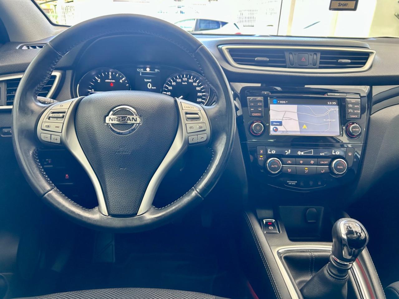 Nissan Qashqai 1.5 dCi Tekna TETTO finanziabile