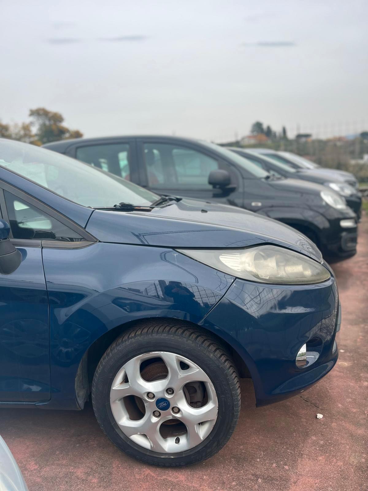 Ford Fiesta Ikon 1.2 16V 60CV 5p. Business