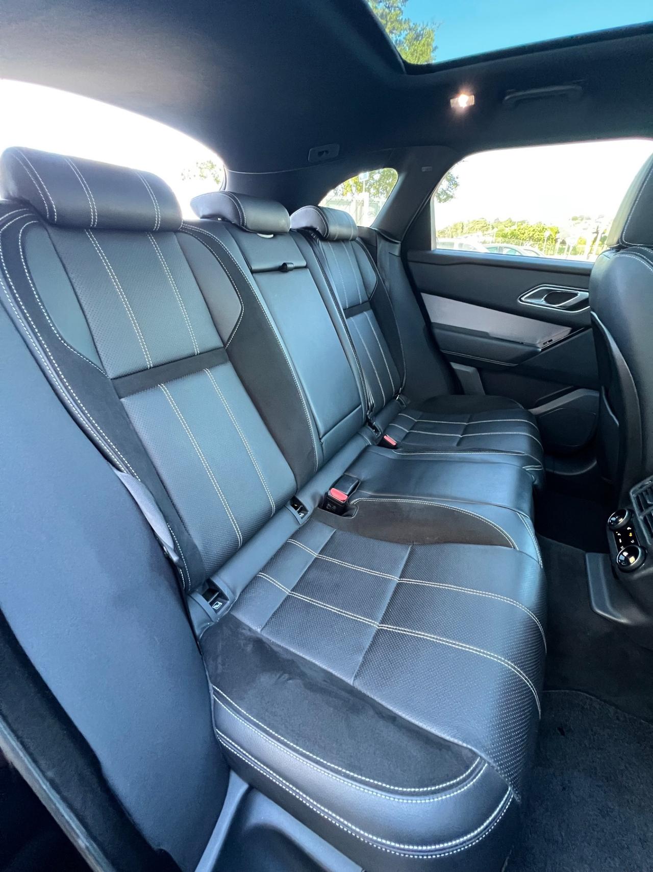 Land Rover Range Velar 2.0D I4 240 CV R-Dynamic HSE