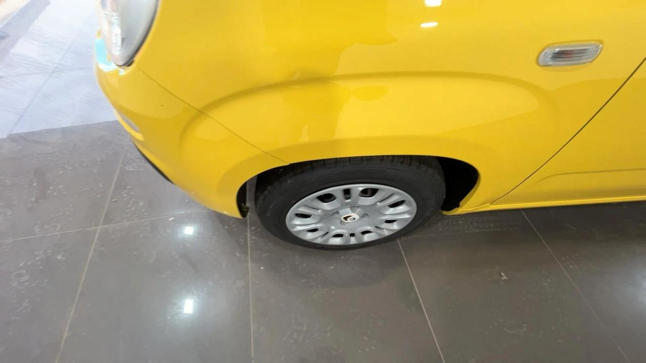 Fiat Panda 1.0 FireFly S&S Hybrid Pandina KM0