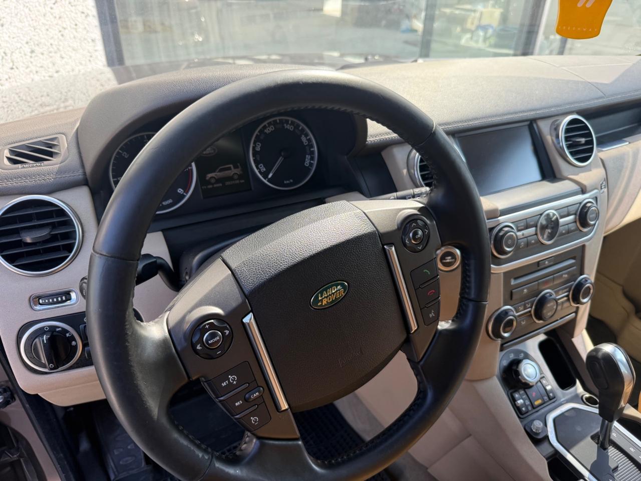 Land Rover Discovery 4 3.0 SDV6 245CV SE ESPETTACOLARE