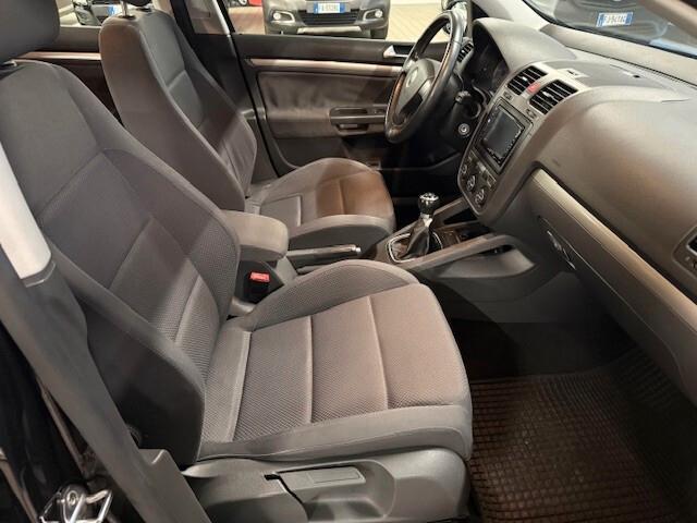 Volkswagen Golf 2.0 16V TDI 5p. Sportline