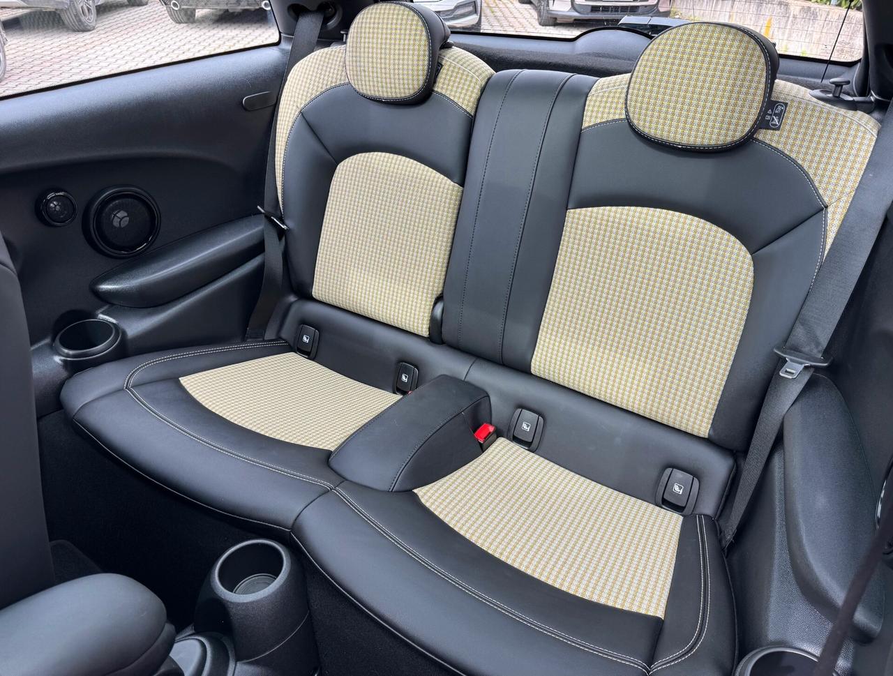 Mini Full Electric Cooper SE Resolute