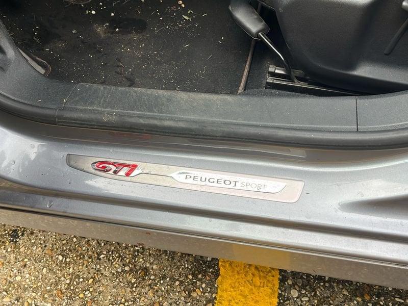 Peugeot 308 308 PureTech 263 S&S GTi by Peugeot Sport