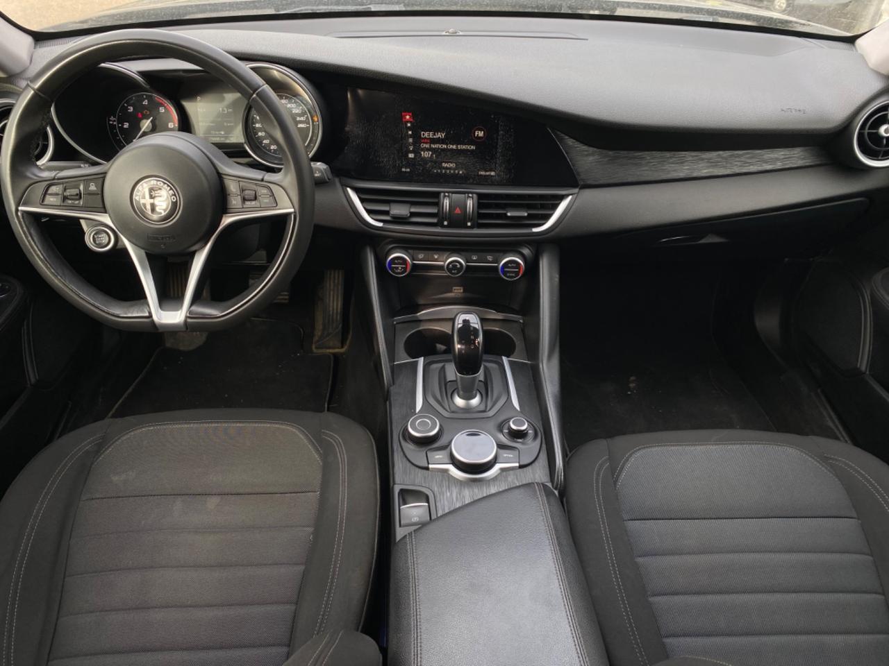 Alfa Romeo Giulia 2.2 Turbodiesel 136 CV AT8 Business