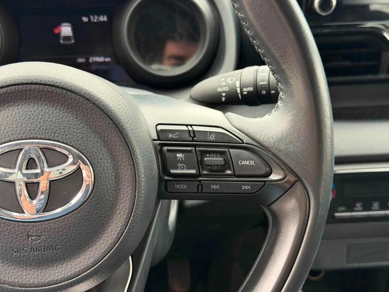 Toyota Yaris 1.5 Hybrid 5 porte Trend