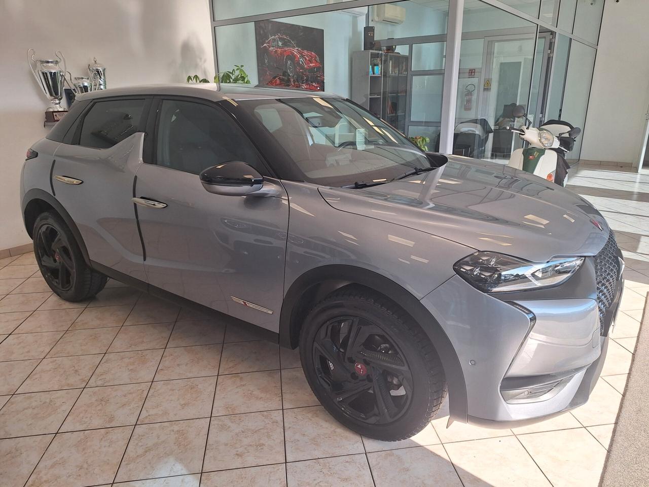 Ds DS3 3 Crossback BlueHDi 130 aut. Performance Line