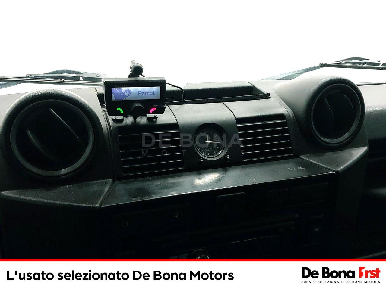 Land Rover Defender 2.2 td sw