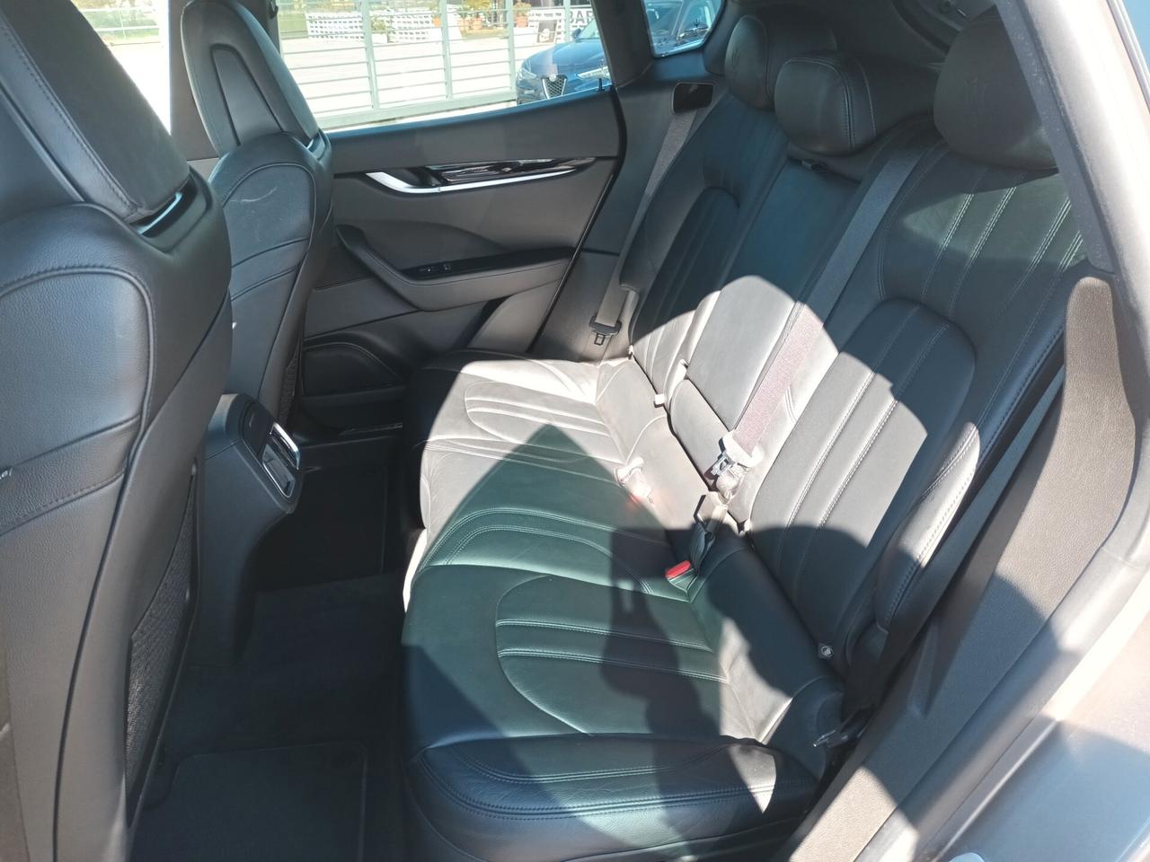 Maserati Levante GRANSPORT FULL OPTIONAL COME NUOVA POCHI KM AFFARE