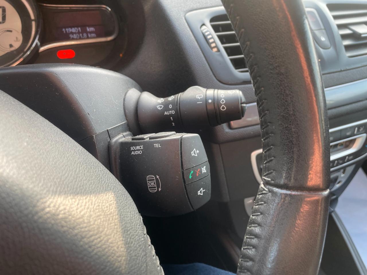 Renault Megane 1.5 dCi 110CV SporTour Limited DISTRIBUZIONE NUOVA