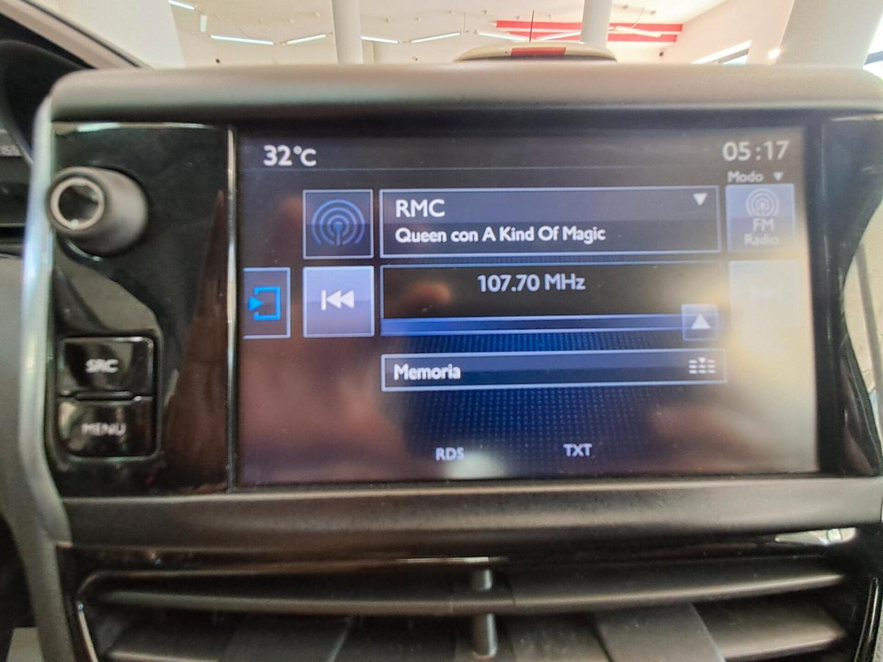 Peugeot 208 PureTech 82 5p. GPL Allure(Motore revisionato)